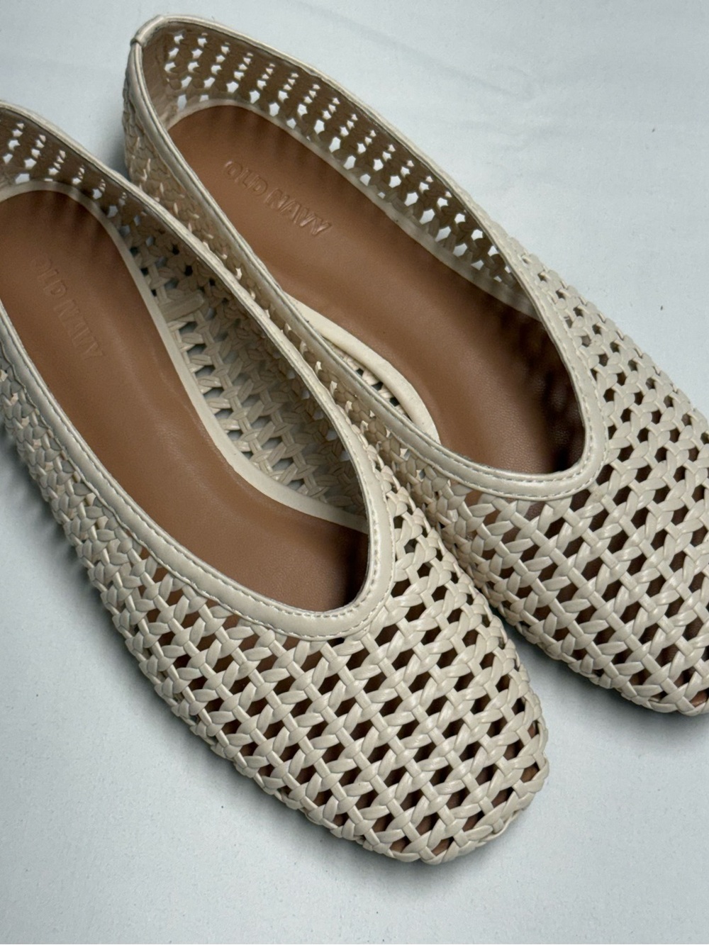 Old Navy Cream Woven Slip-On Ballet Flats